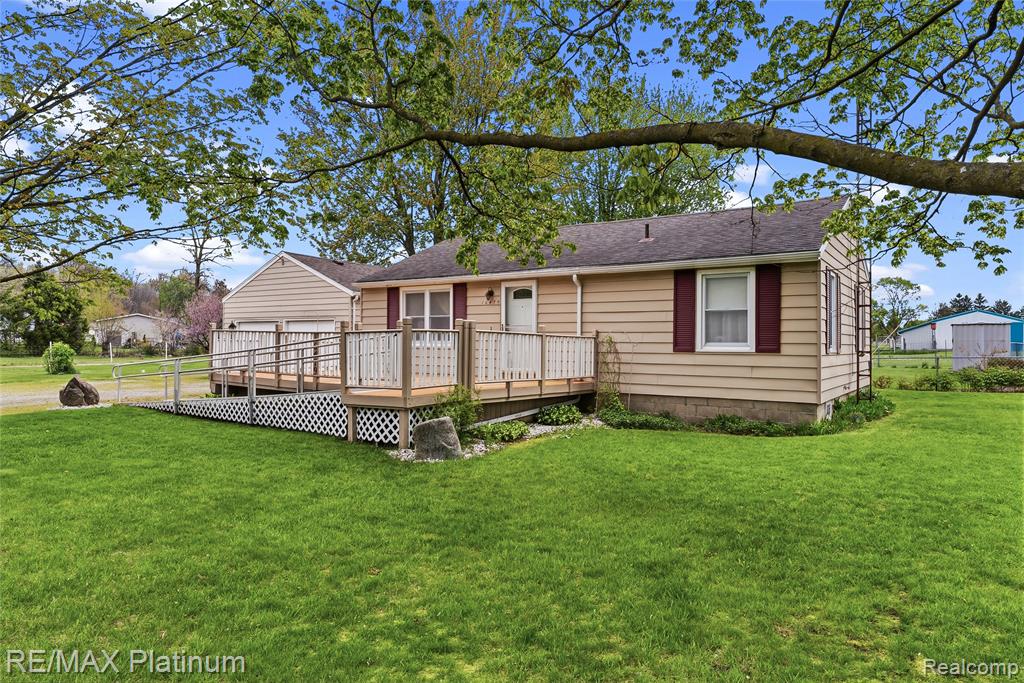 16479 S Jennings Road, Fenton, MI 48430 — Photo 10