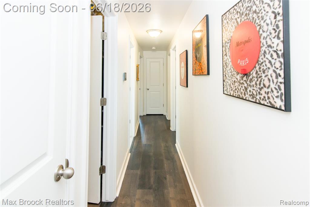 6799 E Dartmoor Road, West Bloomfield, MI — Photo 16