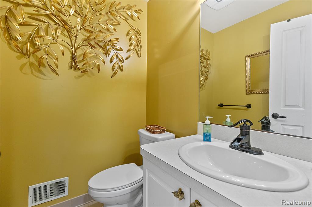 680 S Bartlett Road, St. Clair, MI 48079 — Photo 26