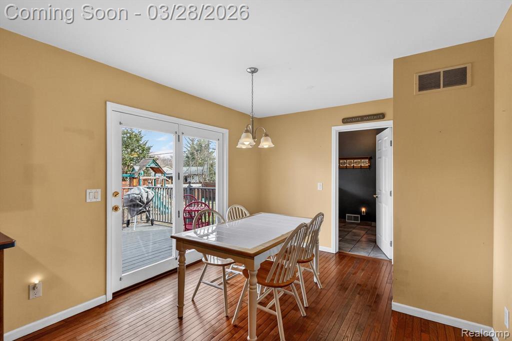 150 Bradley Street, Commerce Twp, MI 48382 — Photo 21