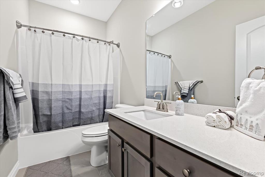 362 Jubilee Drive, Whitmore Lake, MI 48189 — Photo 29