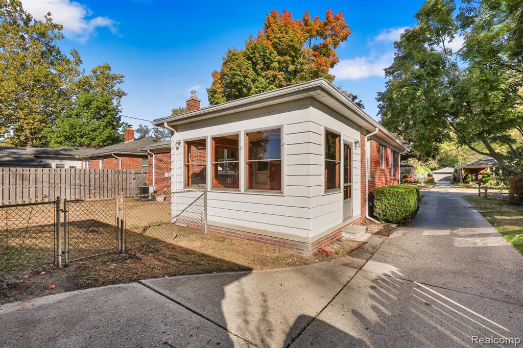 685 Ross Street, Plymouth, MI 48170 — Photo 26