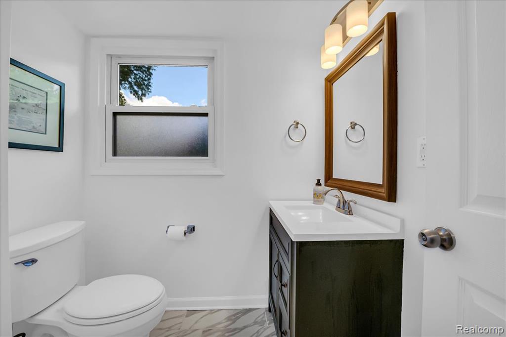 4731 Bramford Drive Bramford Drive, Troy, MI 48085 — Photo 17