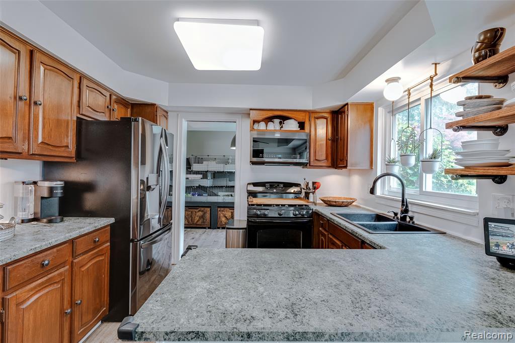 6848 Chadwick Drive, Canton, MI 48187 — Photo 12