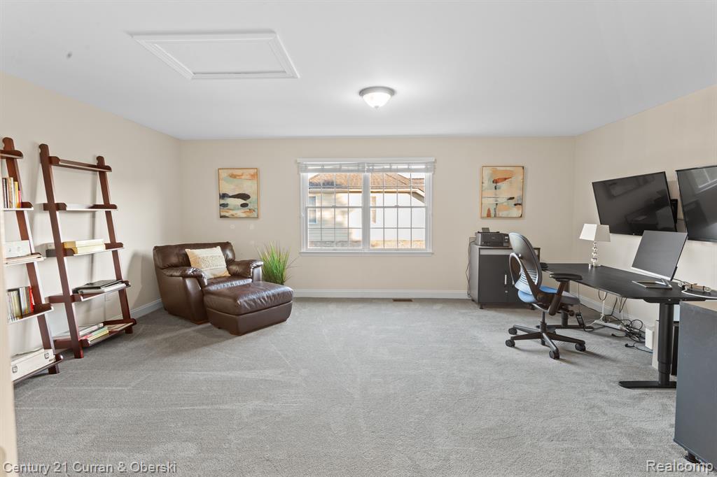 15892 CRYSTAL DOWNS E, Northville, MI 48168 — Photo 30