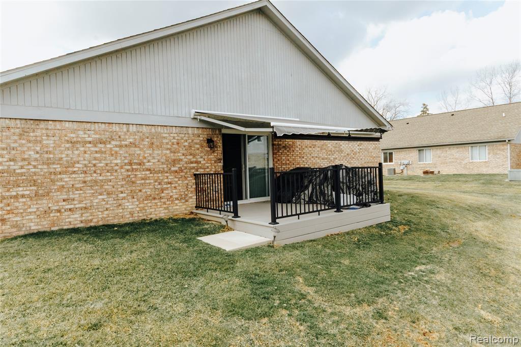 23342 Redman Court, Trenton, MI 48183 — Photo 10