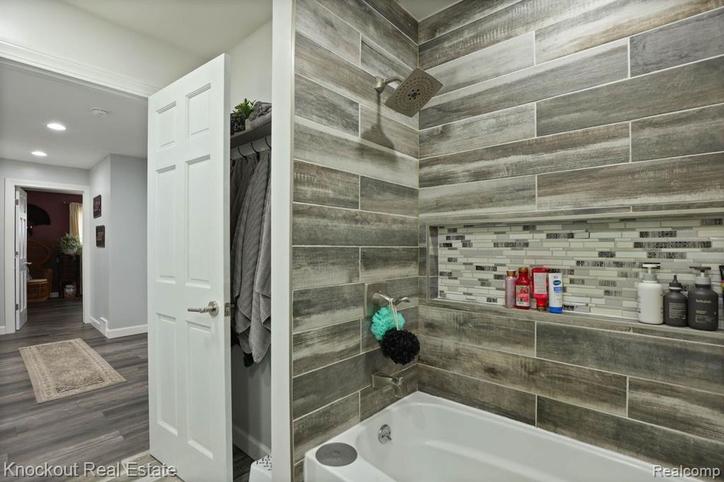 8900 BRAY Road, Vassar, MI 48768 — Photo 31