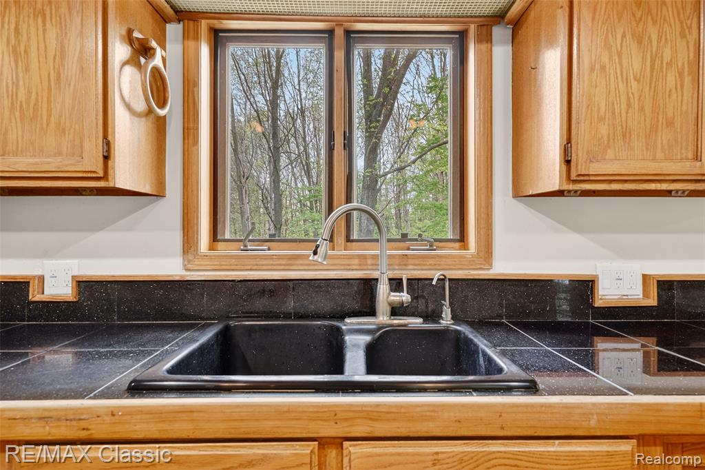 4611 Murray Road, Mayville Vlg, MI 48744 — Photo 31
