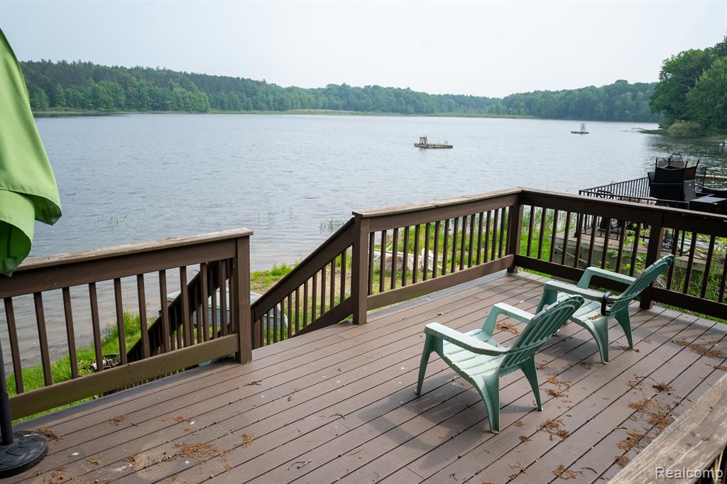 3236 Shady Oak Drive, Columbiaville, MI 48421 — Photo 3