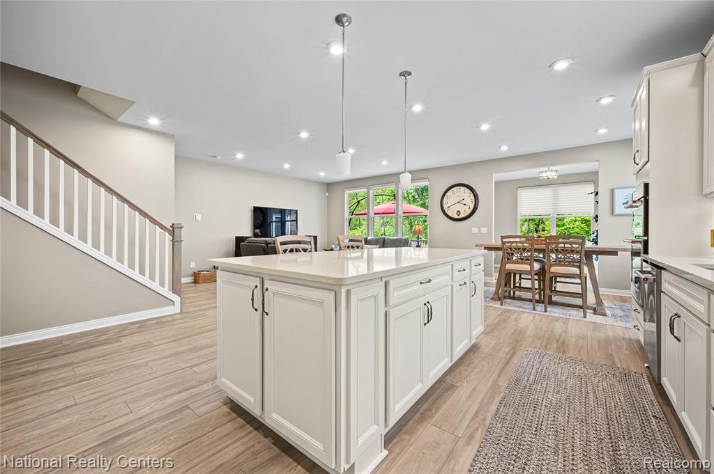 48796 Windfall Road, Novi, MI — Photo 10