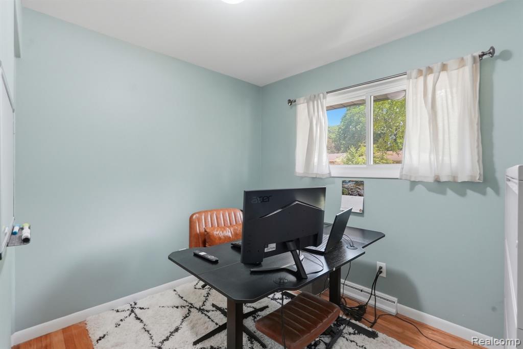 1061 Western Drive, Ann Arbor, MI 48103 — Photo 16