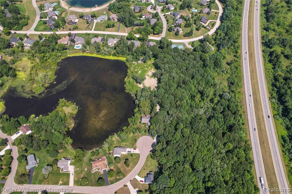 10493 Spring Grove, Brighton, MI 48114 — Photo 19