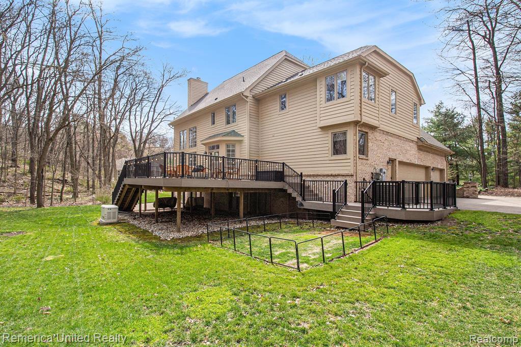 8109 TOP VIEW Lane, Pinckney, MI 48169 — Photo 34