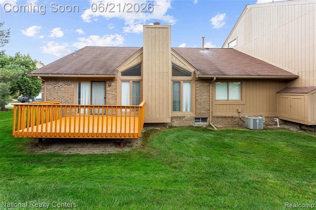 6153 Westbrooke Drive, West Bloomfield, MI — Photo 3