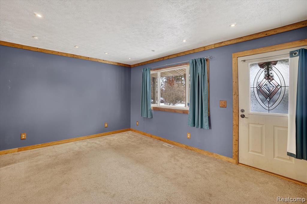 4480 W Grand River Road, Owosso, MI 48867 — Photo 6