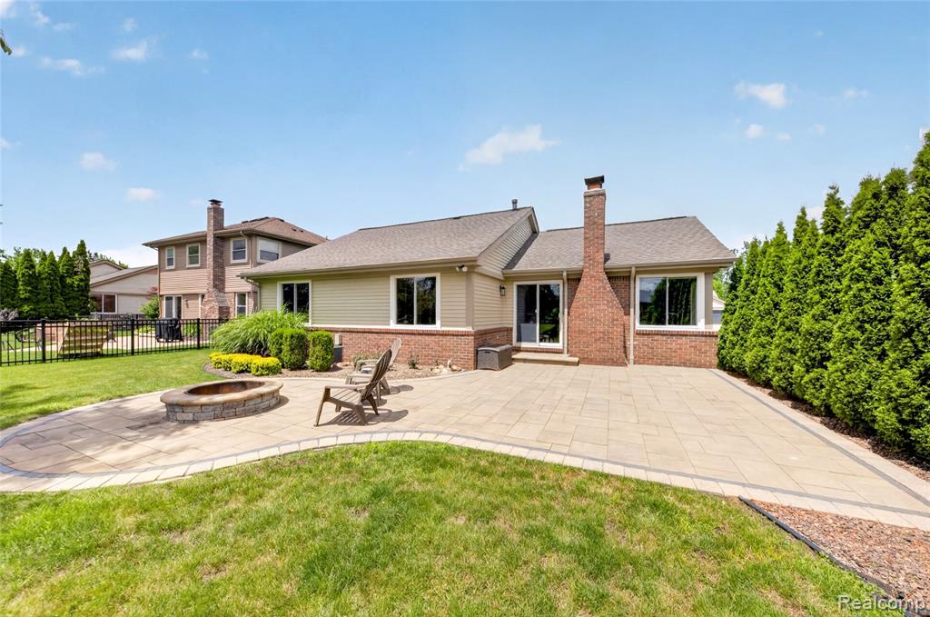 44637 Ridgefield Road, Canton, MI 48188 — Photo 41