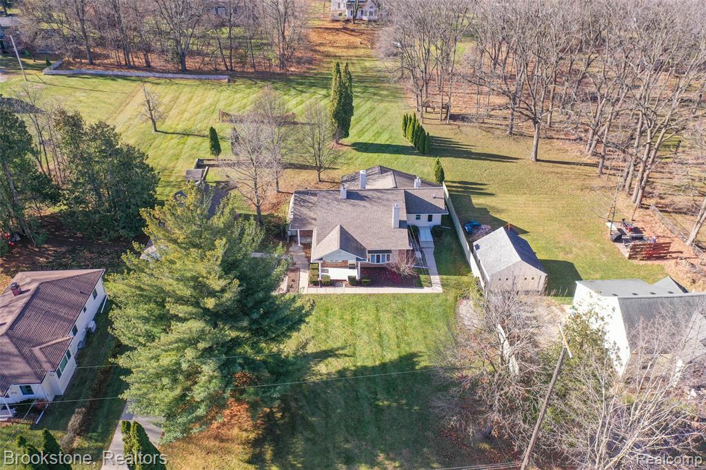 614 S East Street, Fenton, MI 48430 — Photo 36