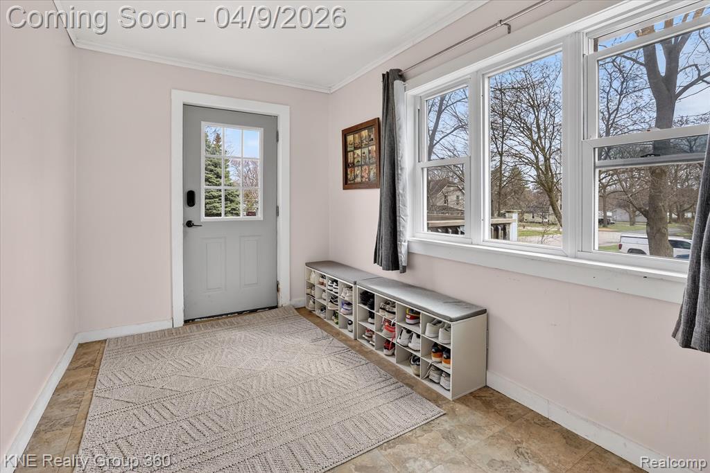 217 Maple Avenue, Alma, MI 48801 — Photo 5