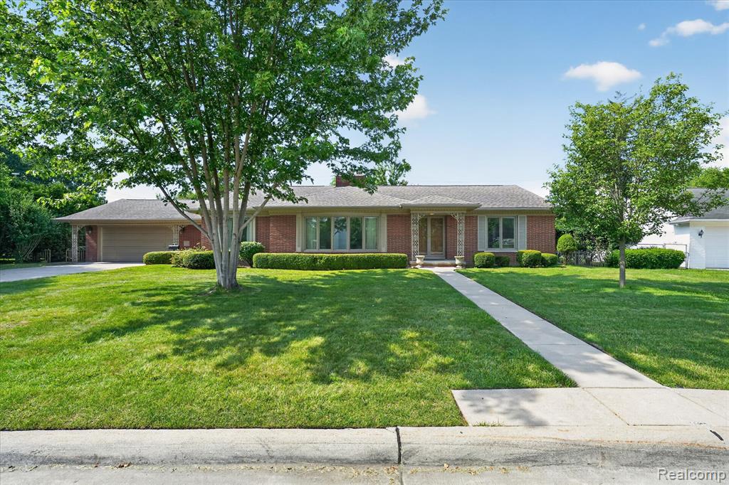 3 Shorecrest Circle, Grosse Pointe, MI 48236 — Photo 3