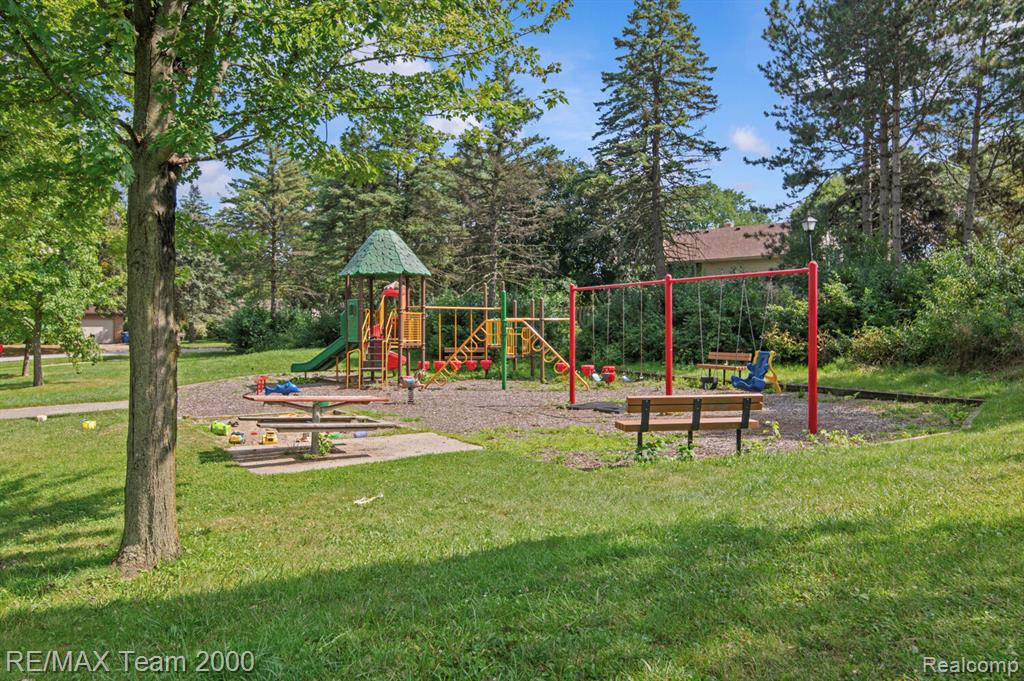 2171 S 7th Street, Ann Arbor, MI 48103 — Photo 13