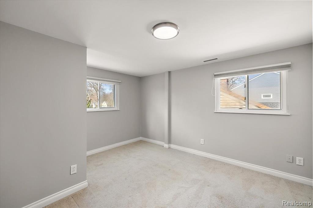 4110 Phillips Avenue, Berkley, MI 48072 — Photo 21