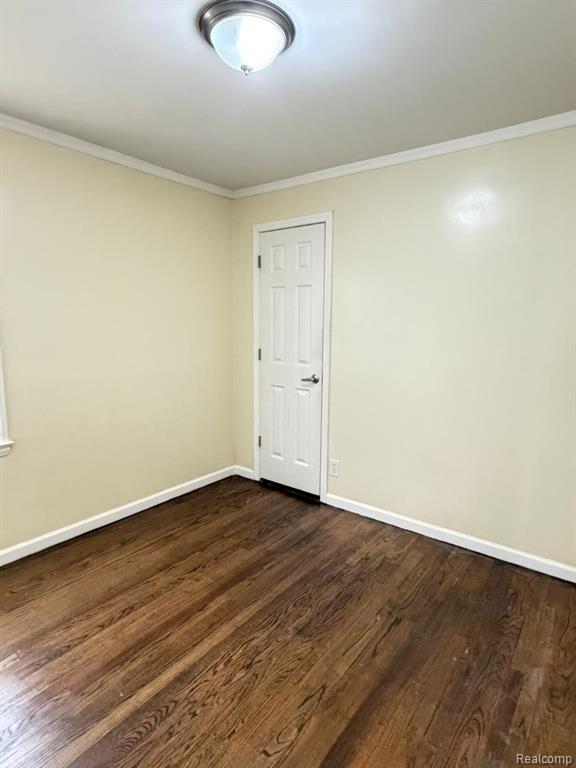 6868 Norborne Avenue, Dearborn Heights, MI 48127 — Photo 9