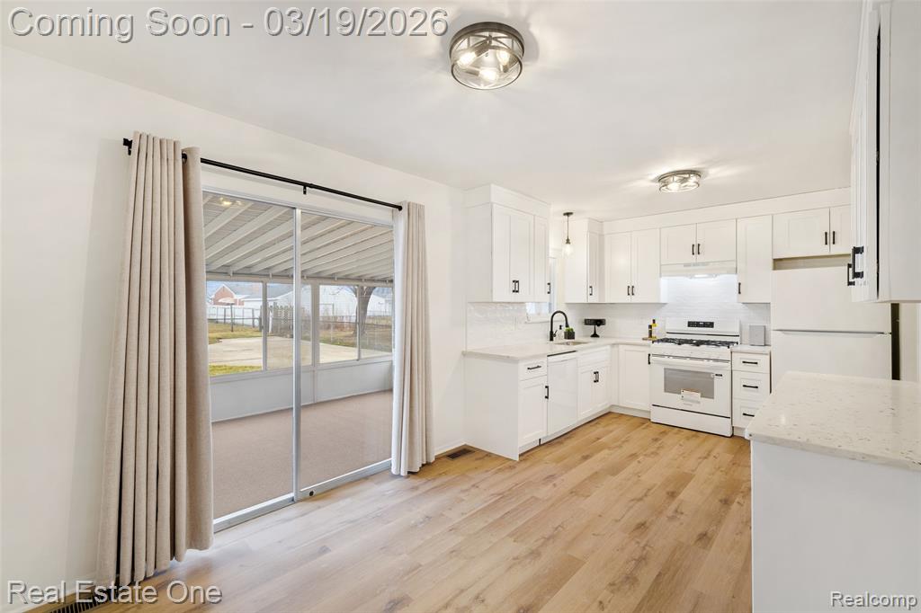 4775 Stanley Avenue, Warren, MI 48092 — Photo 9