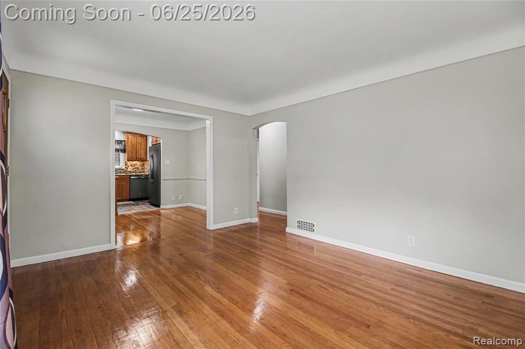 4427 Groveland Avenue, Royal Oak, MI 48073 — Photo 4