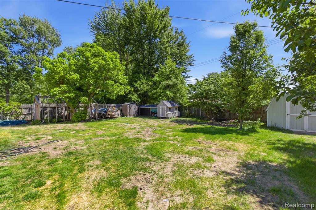 11293 Delano Street, Romulus, MI 48174 — Photo 23