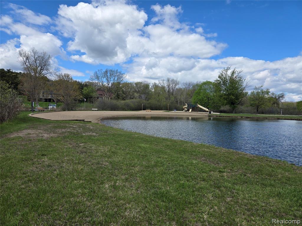 9270 Anacapa Bay Drive, Pinckney, MI 48169 — Photo 29