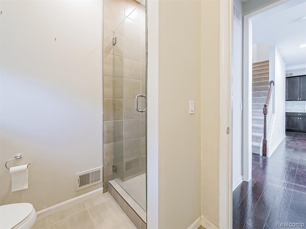 47639 Alpine Drive, Novi, MI — Photo 28