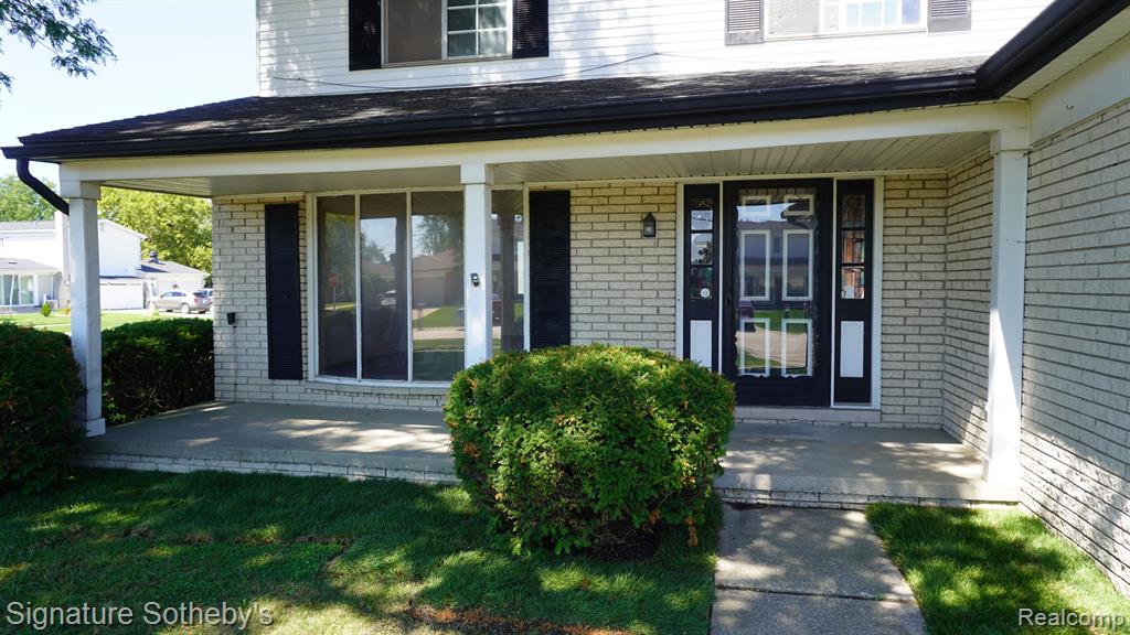 4415 FOX HILL Drive, Sterling Heights, MI 48310 — Photo 3