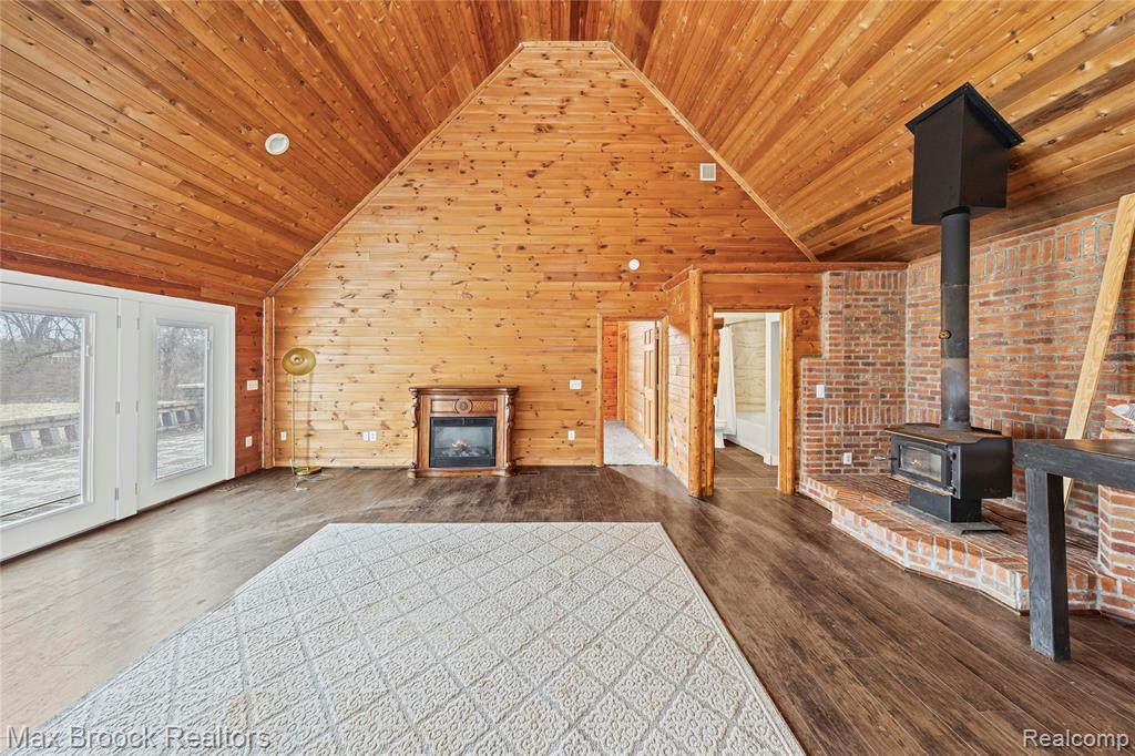 5186 Pinckney Road, Howell, MI 48843 — Photo 7