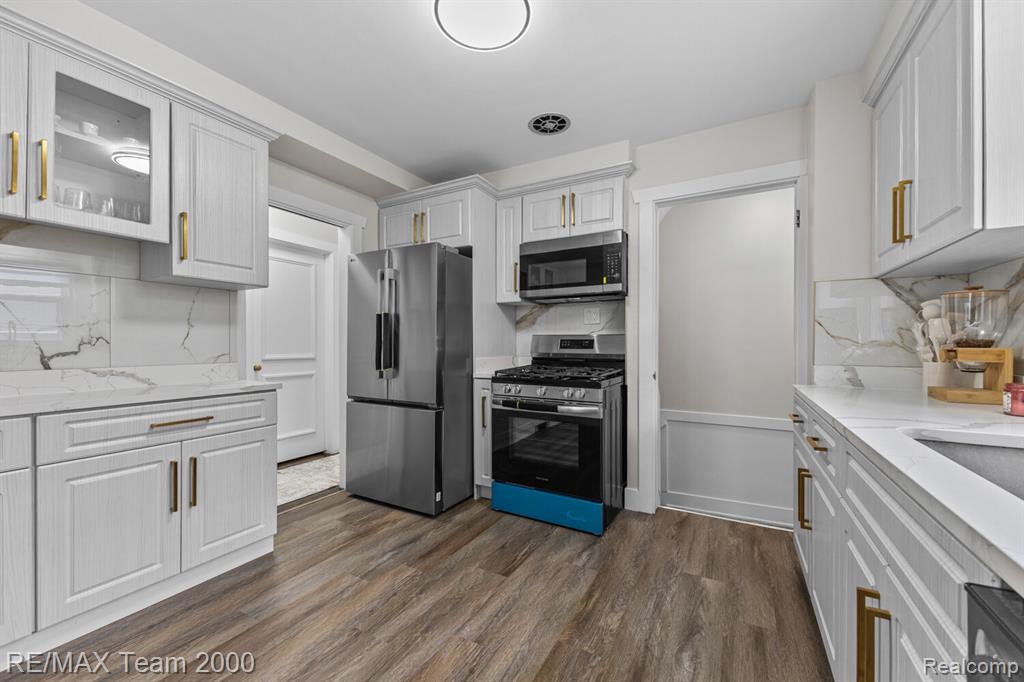 7275 Colonial Street, Dearborn Heights, MI 48127 — Photo 10