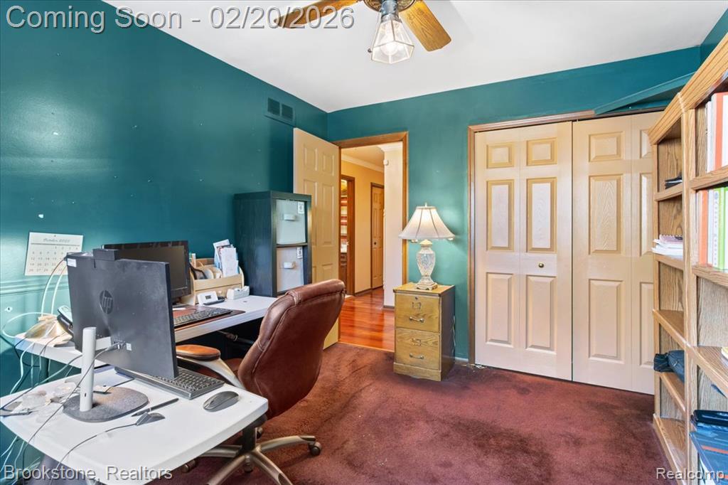 15303 Lincolnshire Lane, Fraser, MI 48026 — Photo 18
