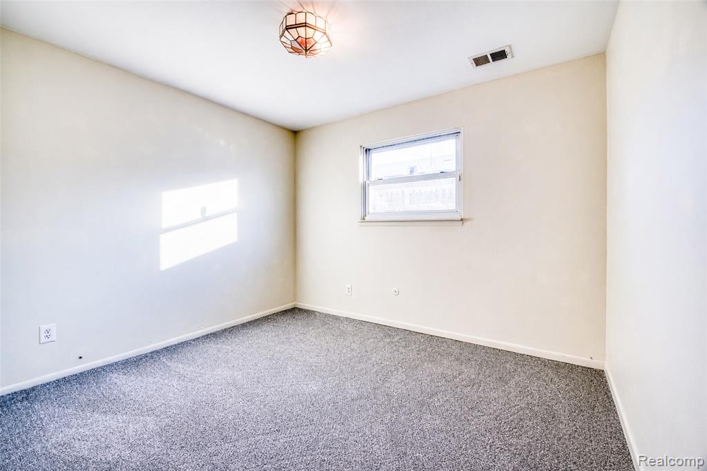 6942 Janet Street, Taylor, MI 48180 — Photo 18