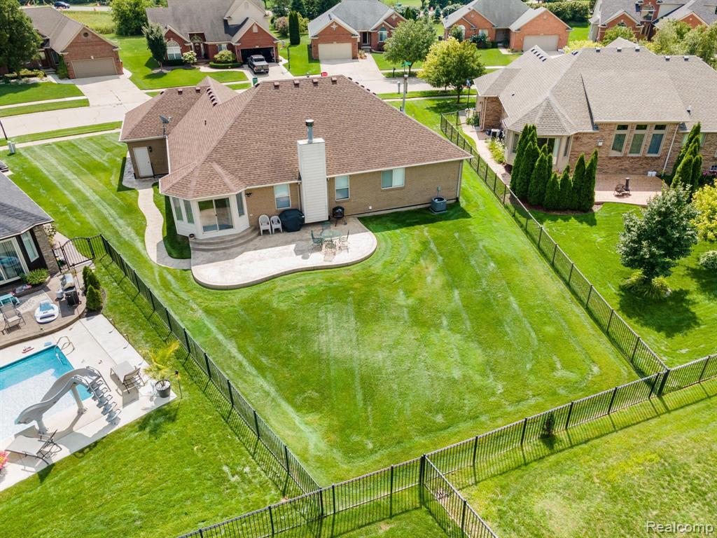 51031 HOOK Drive, Macomb, MI 48042 — Photo 47