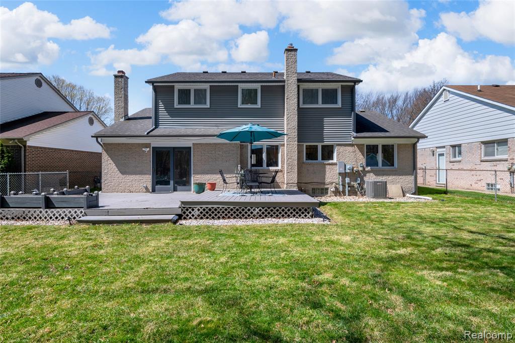 9447 Continental Drive, Taylor, MI 48180 — Photo 36