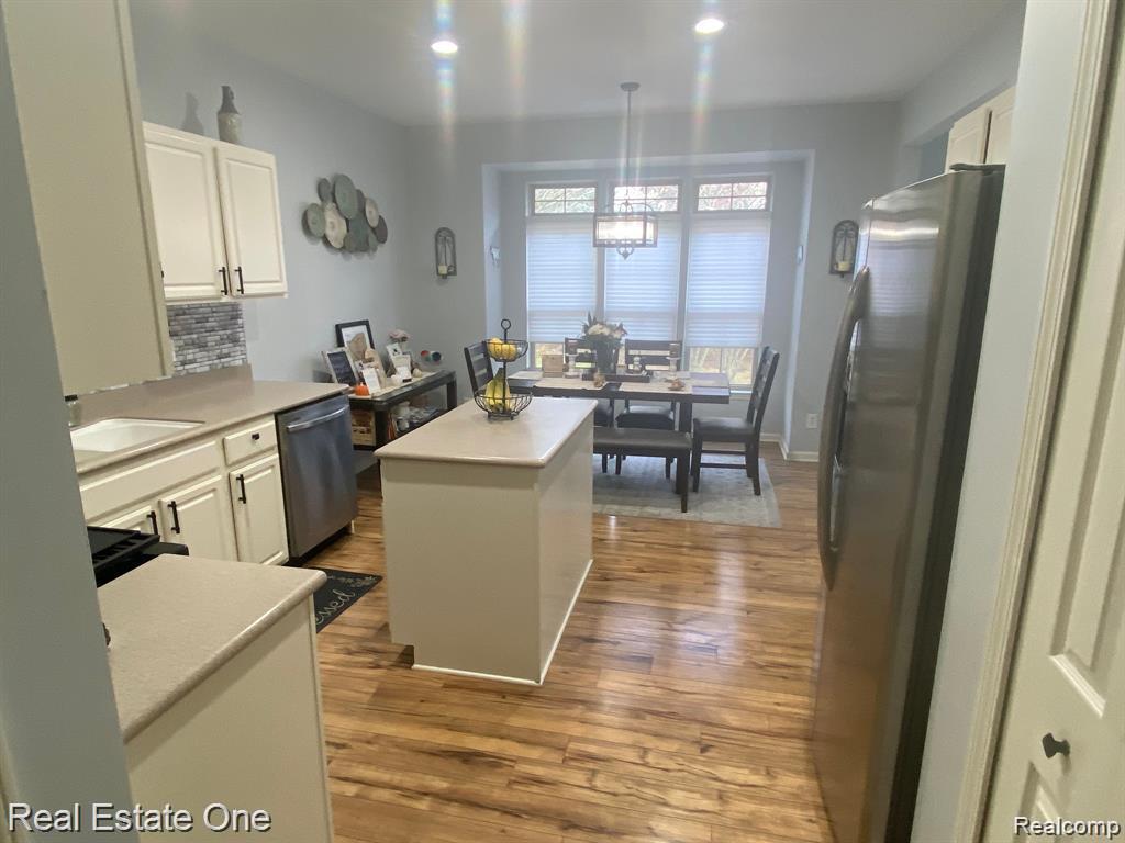7305 GATEWAY Drive, West Bloomfield, MI — Photo 12