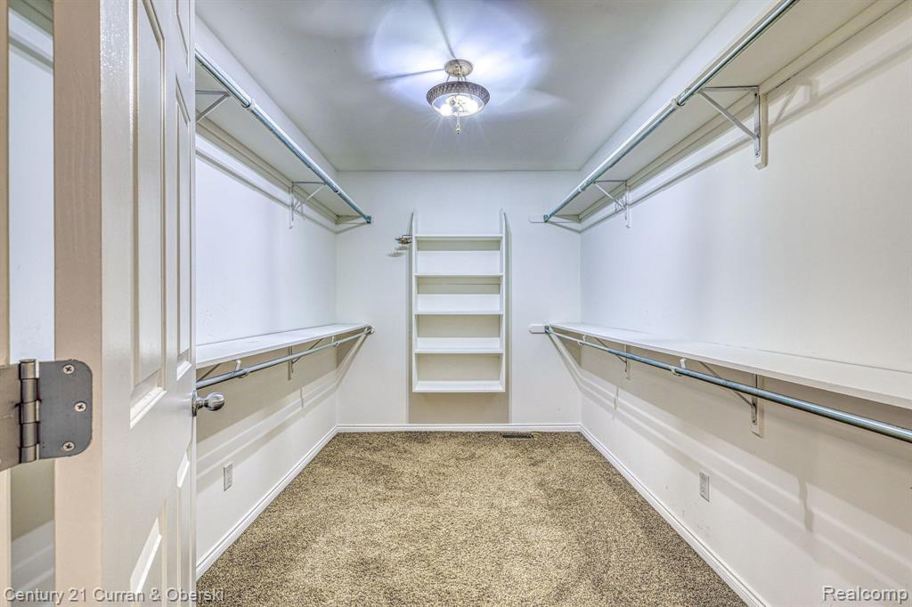 61321 BURNINGWOOD Drive, Washington, MI — Photo 17