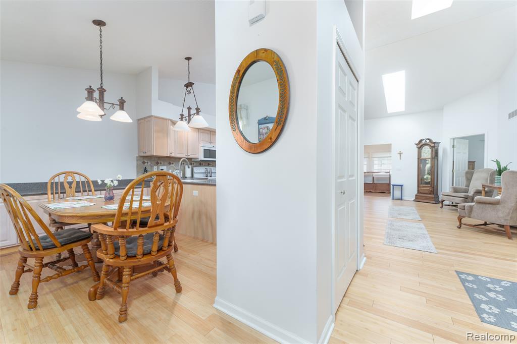 159 Addison Circle, Fowlerville, MI 48836 — Photo 2