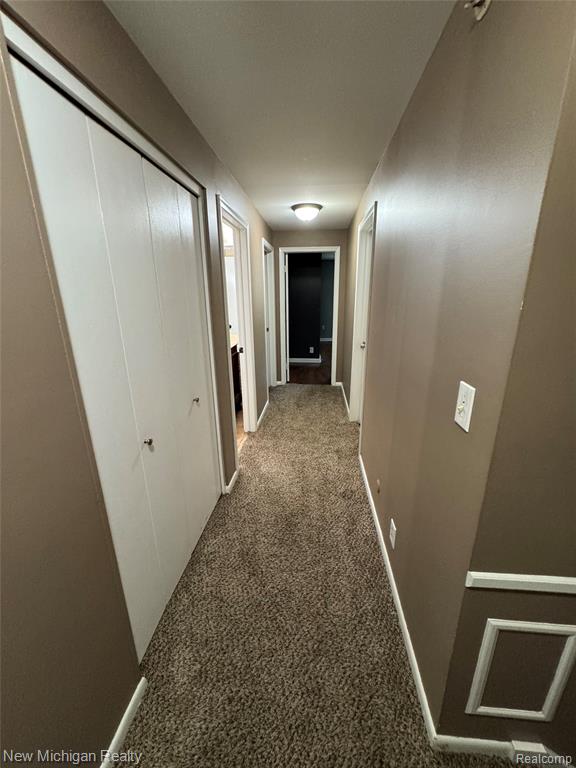 6139 Pebbleshire Circle, Grand Blanc, MI 48439 — Photo 33