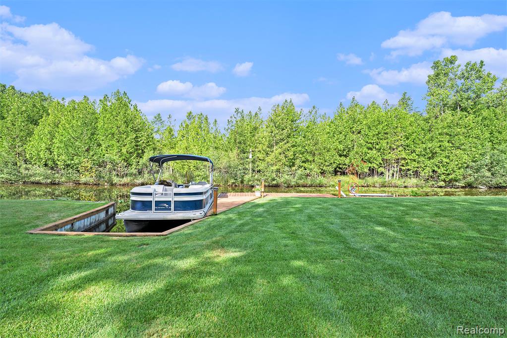 4973 Parview Drive, Clarkston, MI — Photo 54