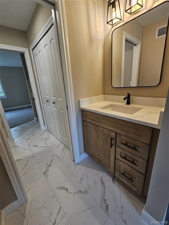 49241 London Bridge Drive, Macomb, MI 48042 — Photo 27