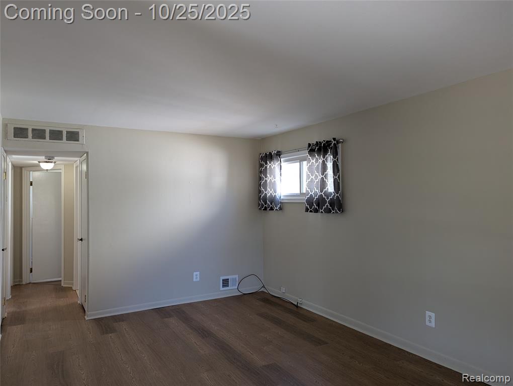 7401 Floral Street, Westland, MI — Photo 12