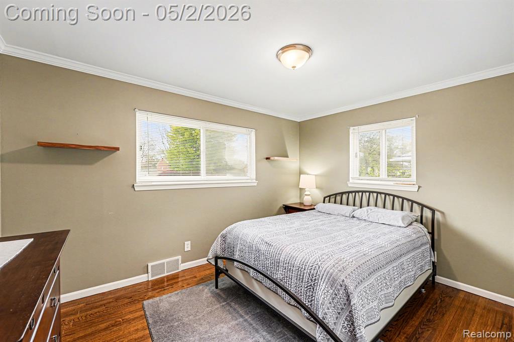 32533 Cambridge Street, Garden City, MI — Photo 13