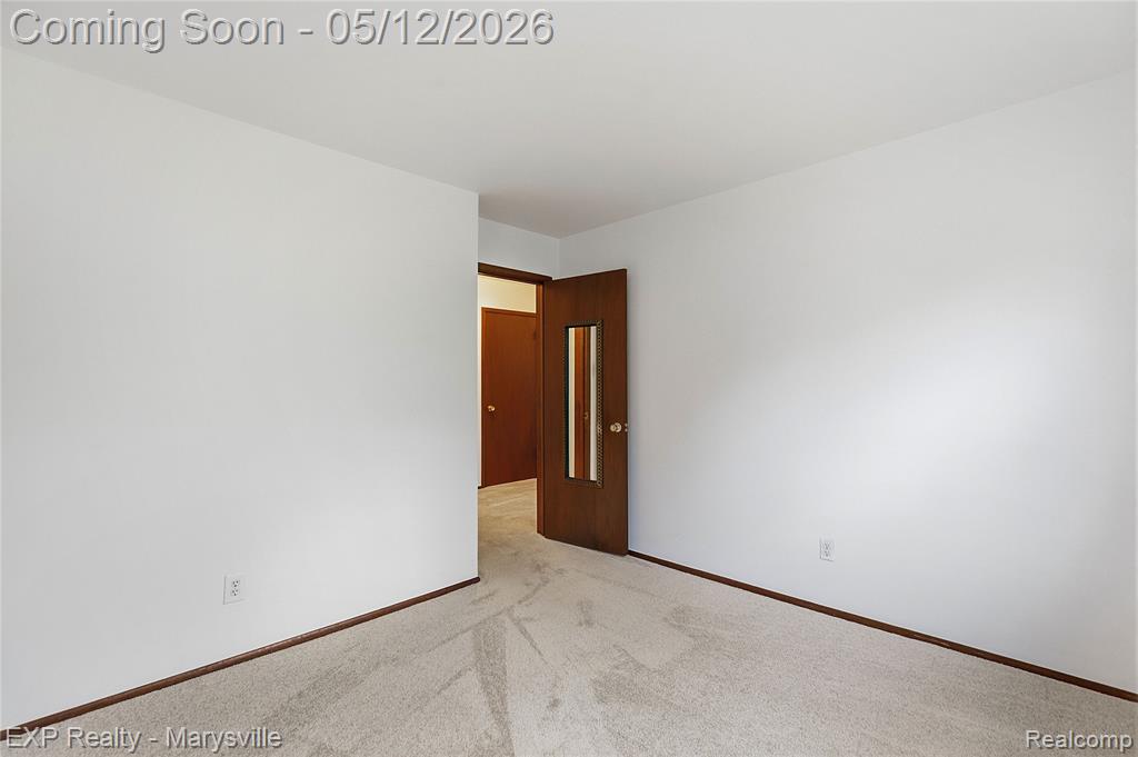 3345 Beach Road, Port Huron, MI 48060 — Photo 21