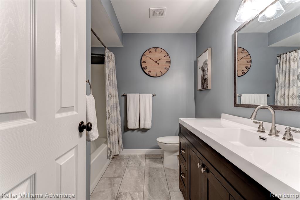 504 GLENWYTH Road, Brighton, MI 48116 — Photo 23