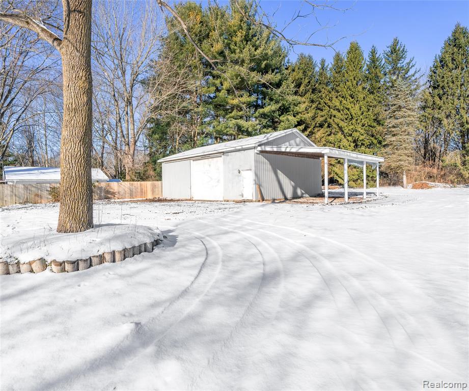 10401 Willow Road, Willis, MI 48191 — Photo 42