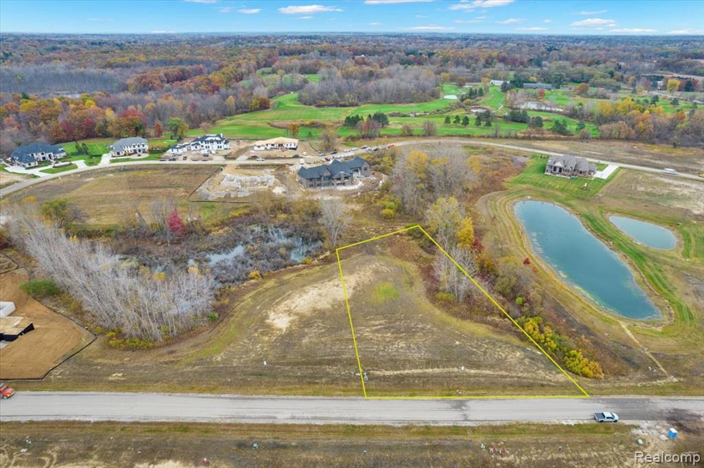 1632 Vista Drive, Oakland, MI — Photo 2